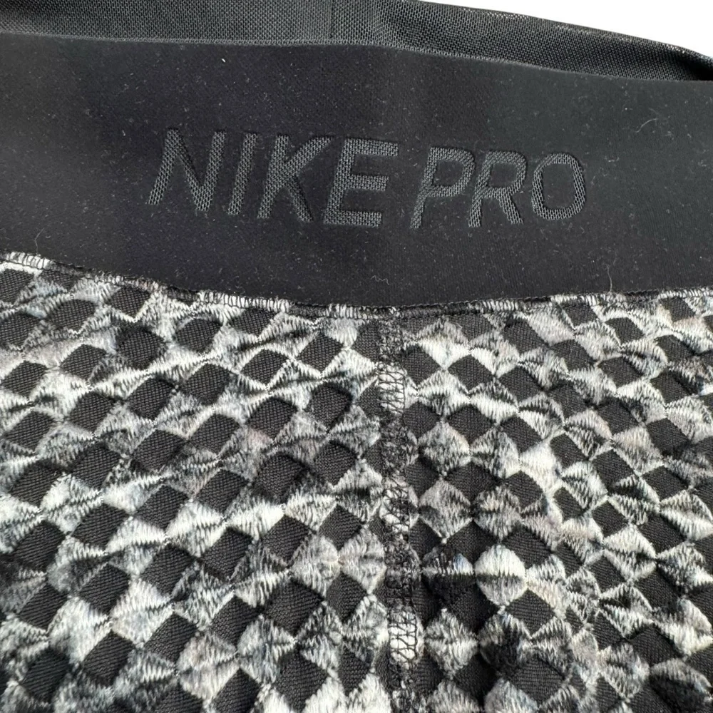 Nike Pro Hyperwarm Women's S Waffle Gray/Black Running Training Gym Legging L28